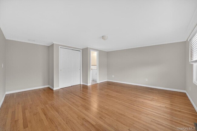 Building Photo - 68 Graywood Rd