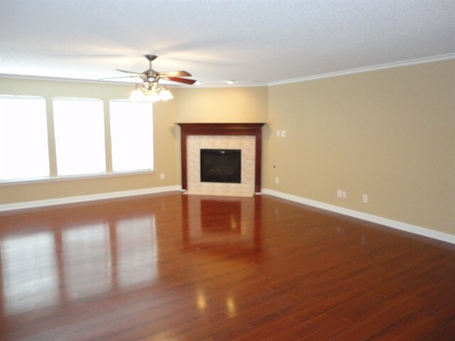 Building Photo - 10442 Juniper Breeze Dr