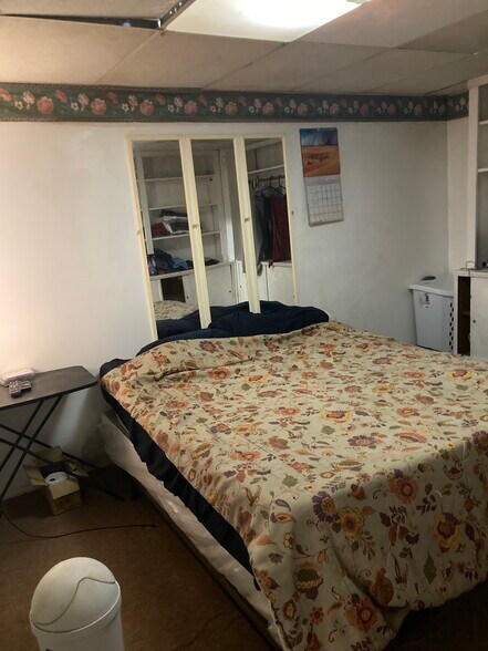 Building Photo - 764 Lenore Ln