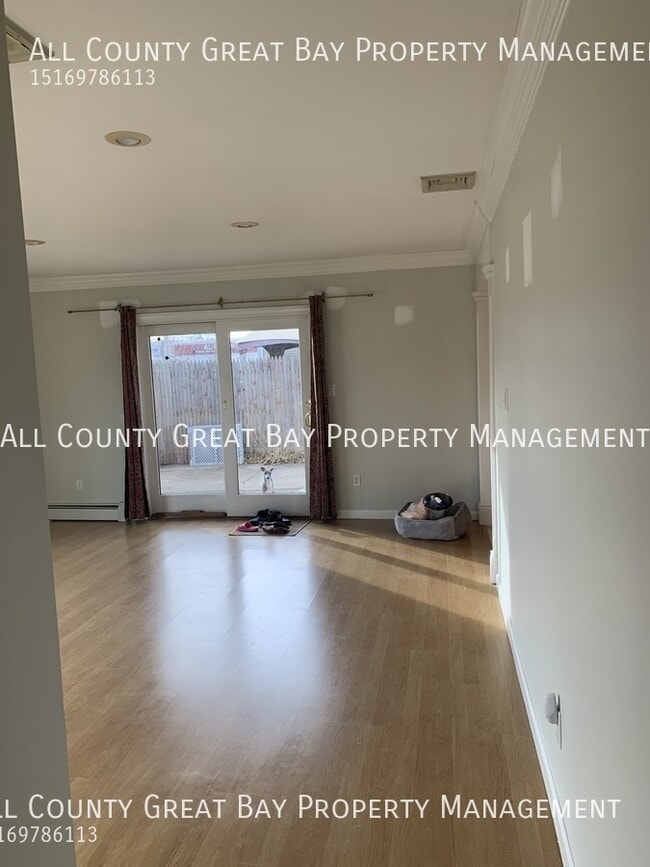 Building Photo - 3 Vernon St