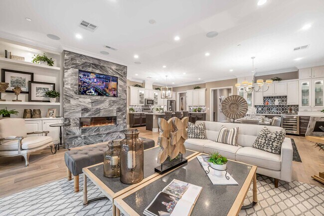 Building Photo - LUXURIOUS FUNISHED HOME IN INSPIRADA!