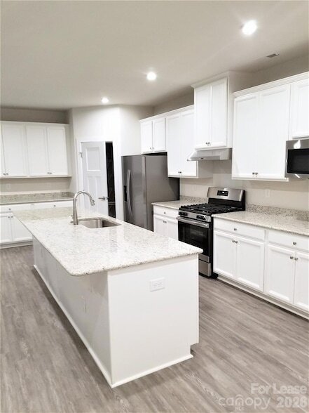 Building Photo - 8340 Bretton Woods Dr
