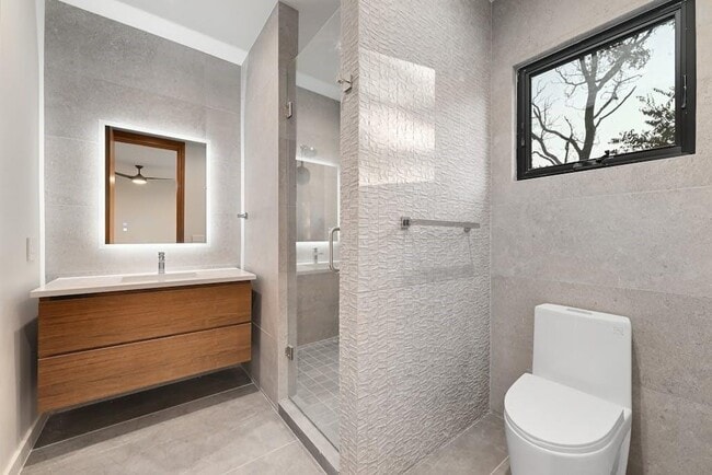 Building Photo - 3415 Rosefinch Trail
