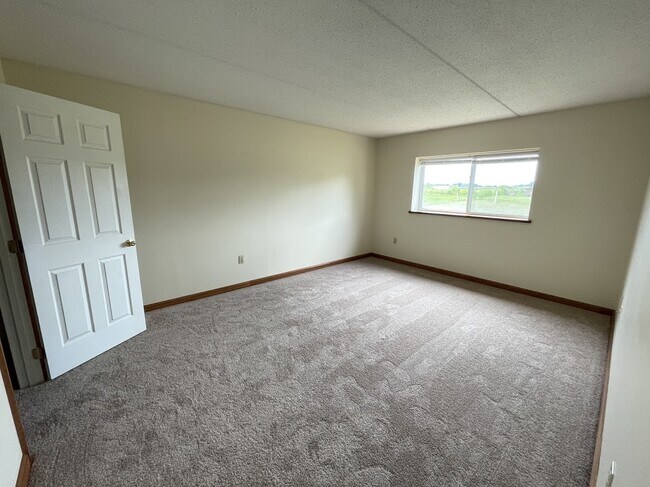 Building Photo - Building C