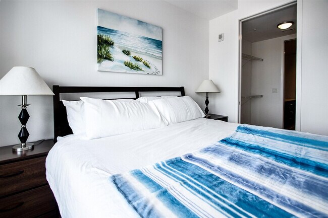 Building Photo - 1905 Holcombe Blvd