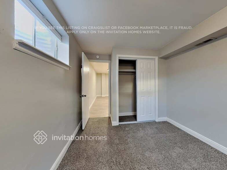 Building Photo - 17293 E Kenyon Dr