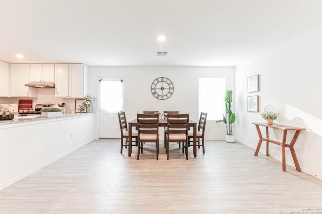 Building Photo - 5935 Texas Spur