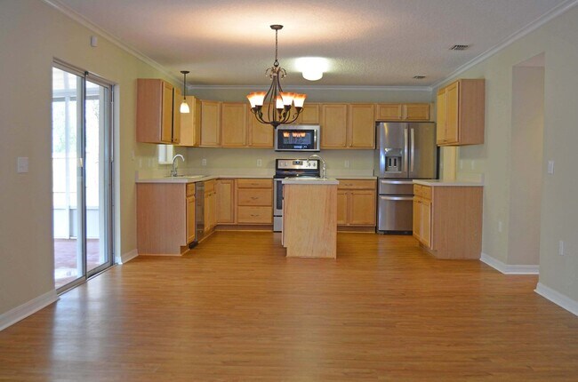 Building Photo - 87113 Kipling Dr