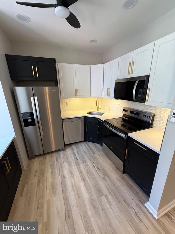 Building Photo - 2008 Chestnut St