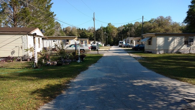 Building Photo - 25 SPACE MOBILE HOME PARK