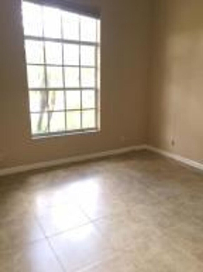 Building Photo - 11181 Osprey Isles Blvd