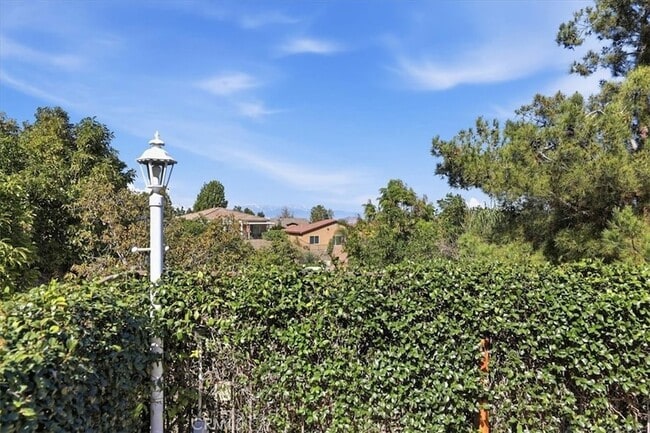 Building Photo - 9196 Pioneer Ln