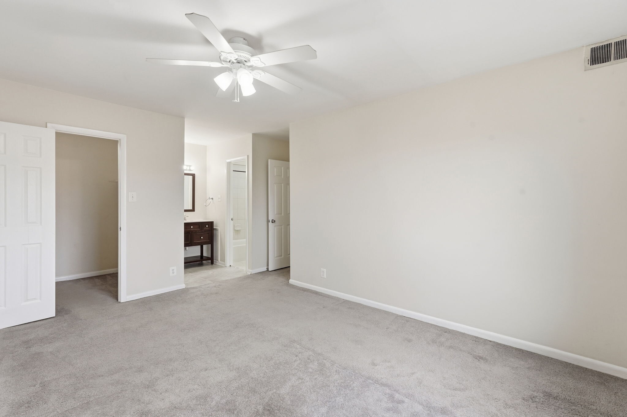 Building Photo - 6230 Edsall Rd