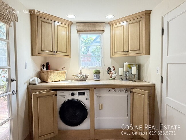 Building Photo - 3 St Malo Beach