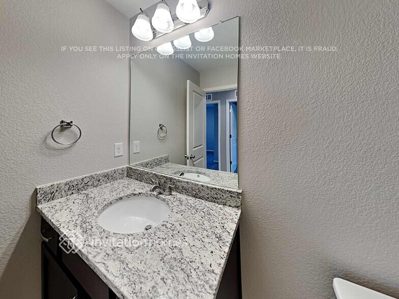 Building Photo - 322 Horizon Ave