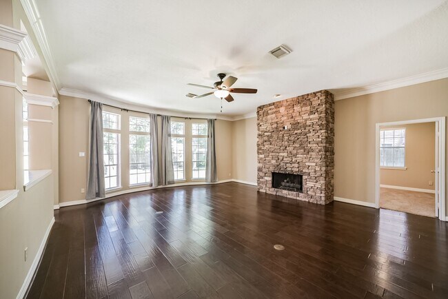 Building Photo - Offered By Precision Realty & Management