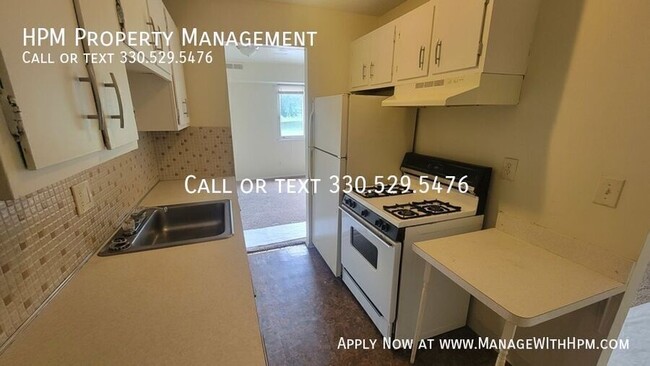 Building Photo - 841 SilverMeadow 202