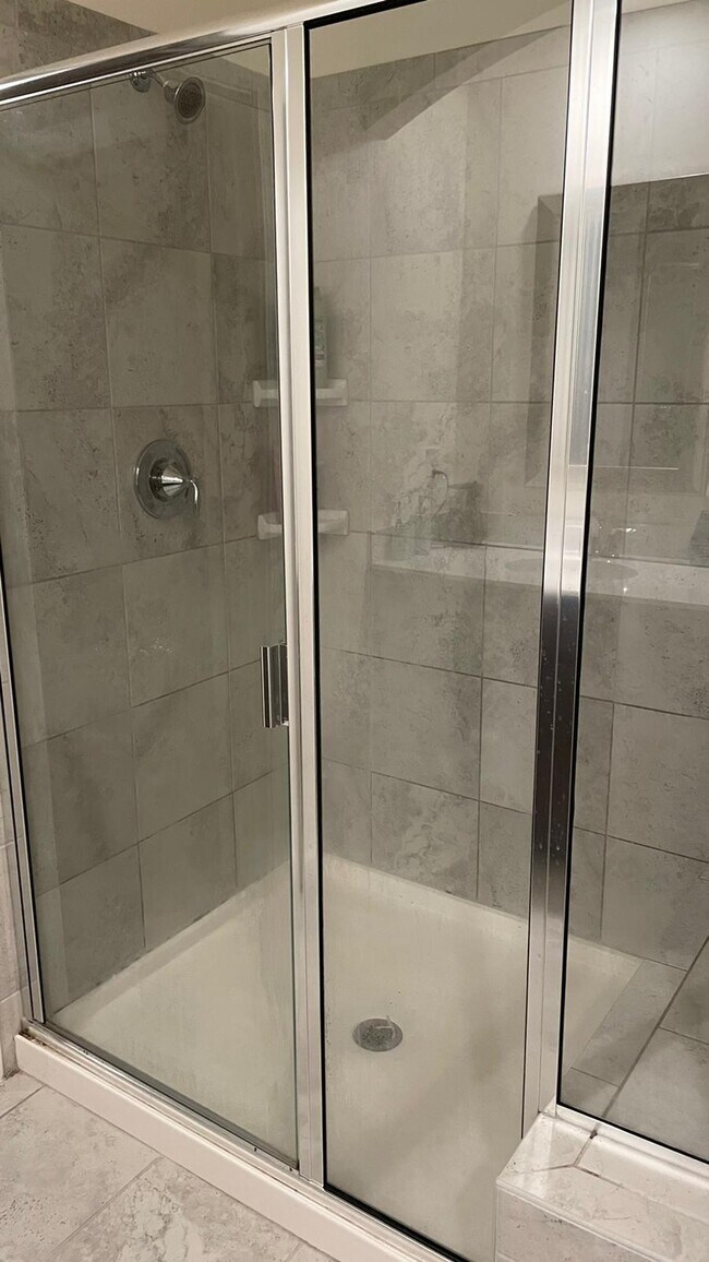 Building Photo - Trivium