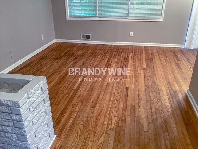 Building Photo - MOVE IN BY JUNE 23rd AND RECEIVE HALF  OFF...