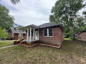 Building Photo - Updated 2/1 Brick House in Celanese- $1,395