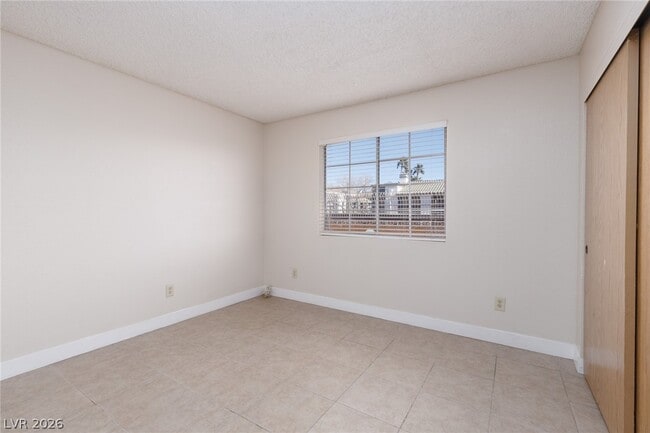Building Photo - 2674 Bryandouglas Dr