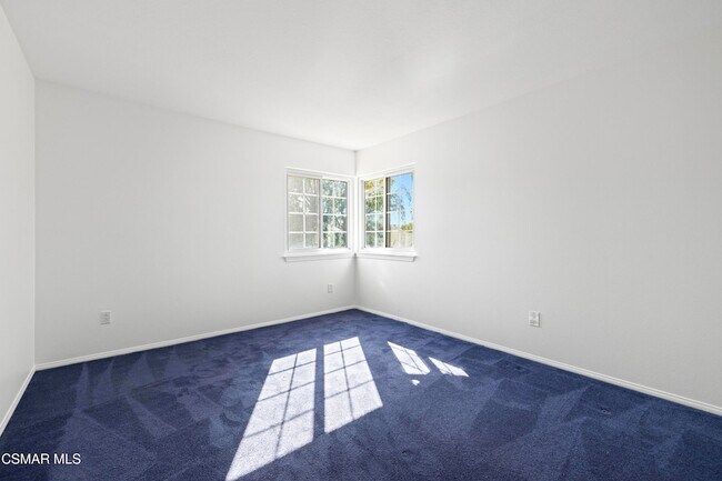 Building Photo - 287 Golden Fern Ct