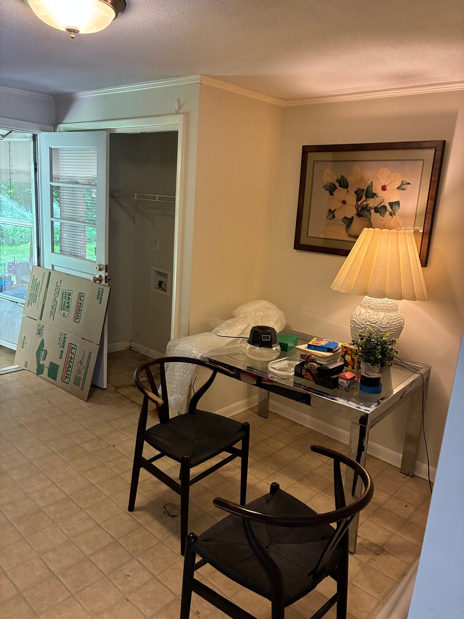 Eat in dining room/kitchen - 344 18th Ave NE