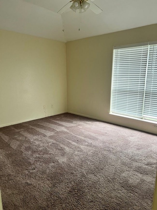 Building Photo - 4409 Rattan Ave