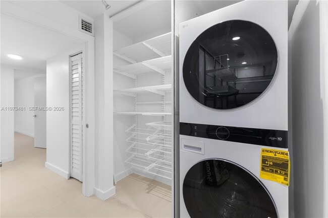 Building Photo - 101 Ocean Ln Dr