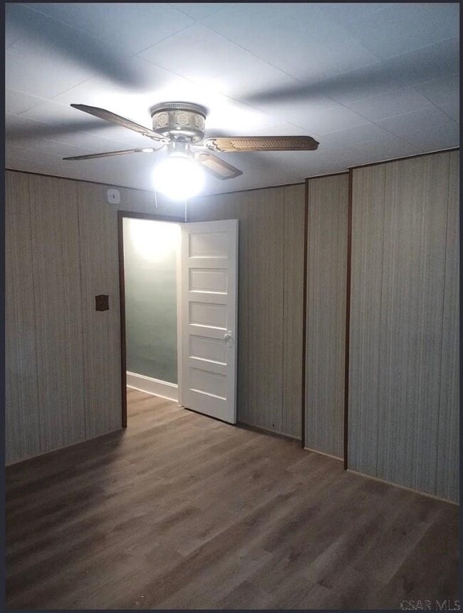 Building Photo - 444 Stone St