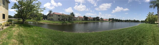 Building Photo - 12400 Vista Isles Dr
