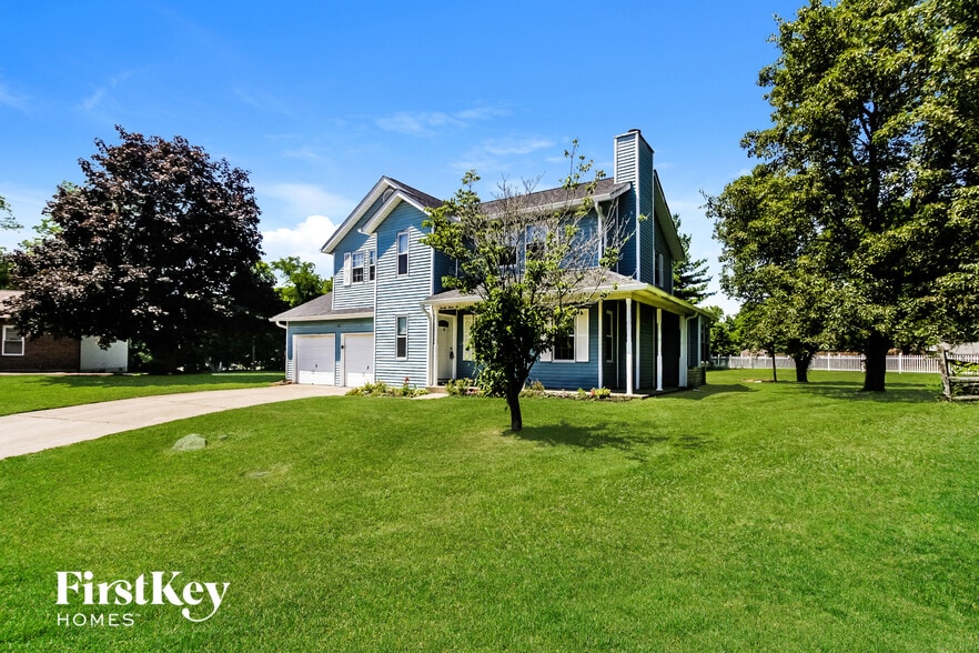 Building Photo - 2320 Firth St