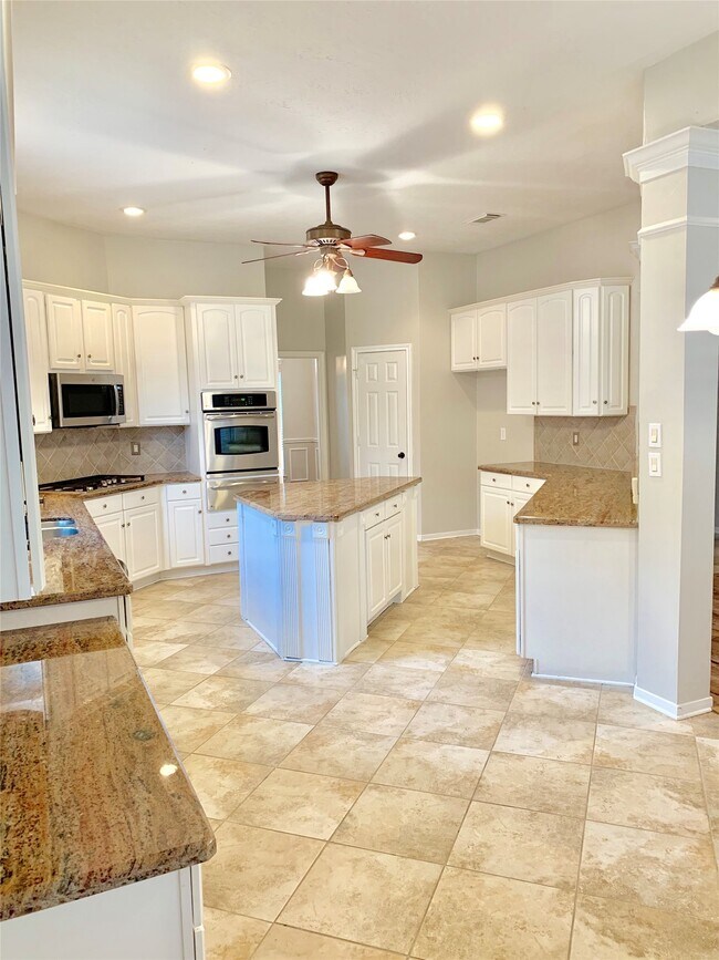 Building Photo - 12314 Aspen Ln