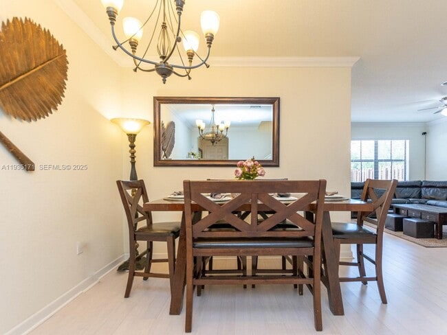 Building Photo - 12320 S Village Cir