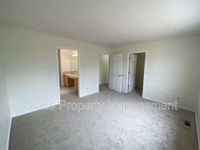 Building Photo - 14334 Craftsman Way