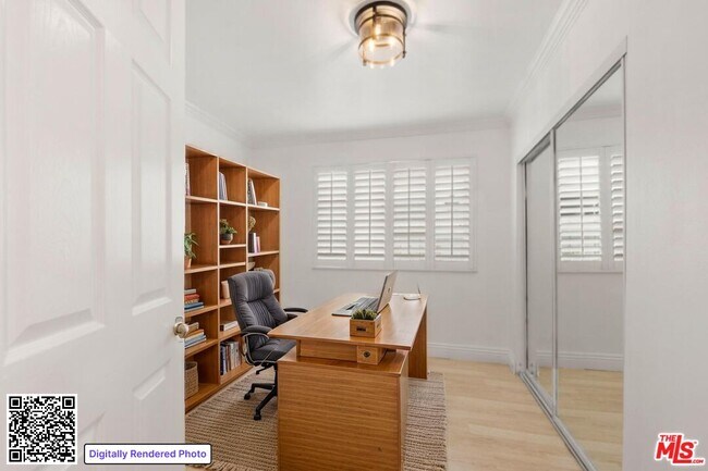 Building Photo - 745 Oxford Ave