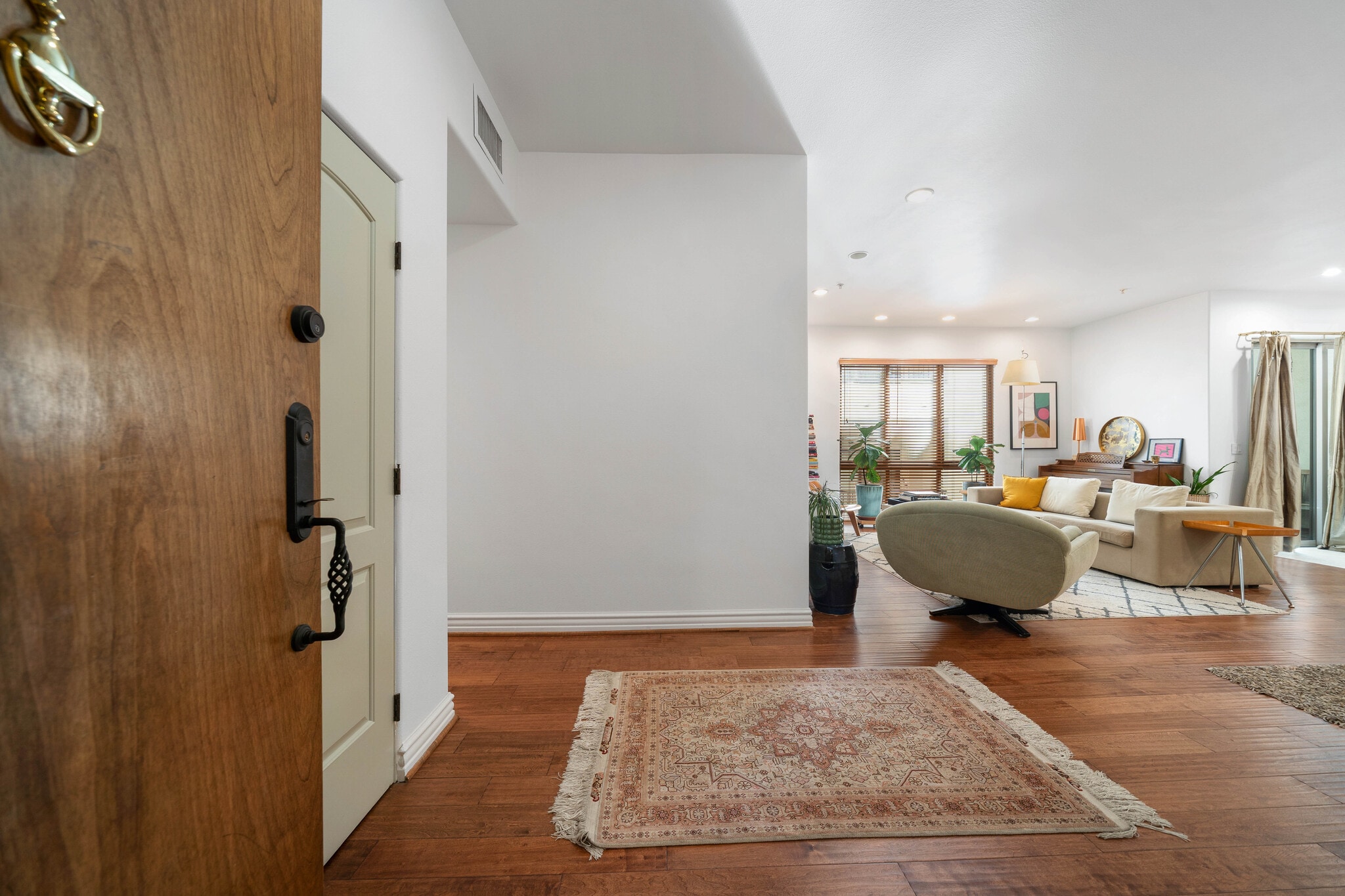 Entrance to unit - 10913 Whipple St
