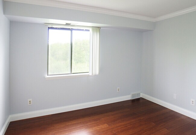 Building Photo - Flo-Mar Terraces