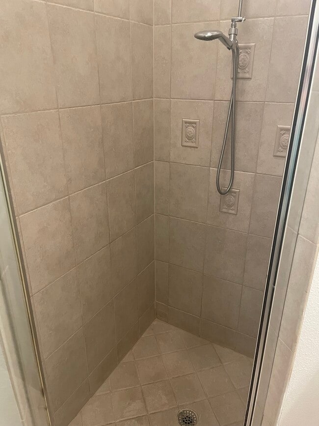 Building Photo - 1235 Travertine Terrace