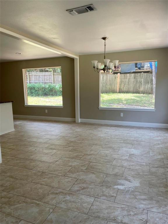 Building Photo - 4818 Crestmont Ct