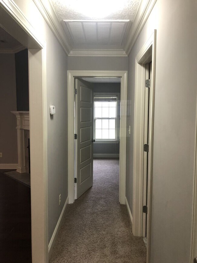 Building Photo - Your Perfect Home! Medina School Zone