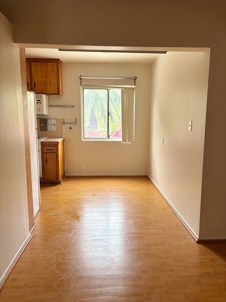 Building Photo - 6825 Whitley Ter