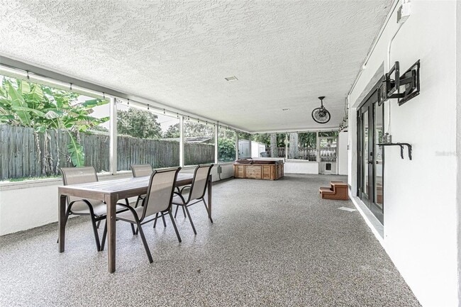 Building Photo - 863 Bay Breeze Terrace