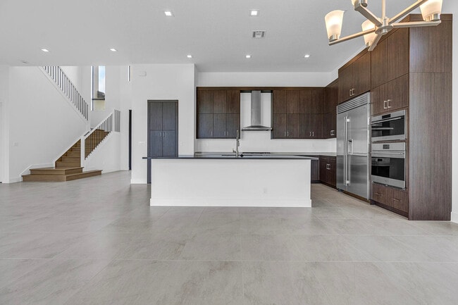 Building Photo - 9523 Riverside Pk Dr