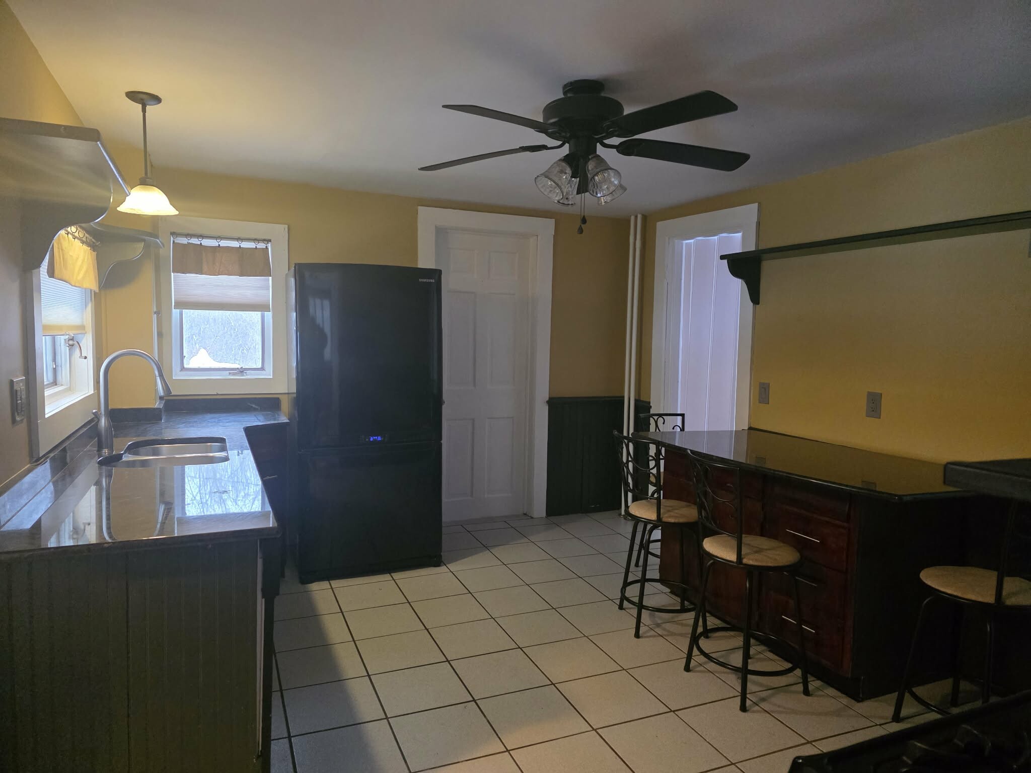 Building Photo - 175 Eagle St