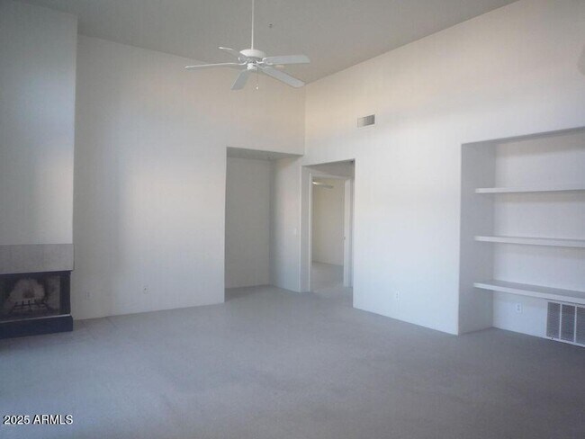 Building Photo - 11260 N 92nd St