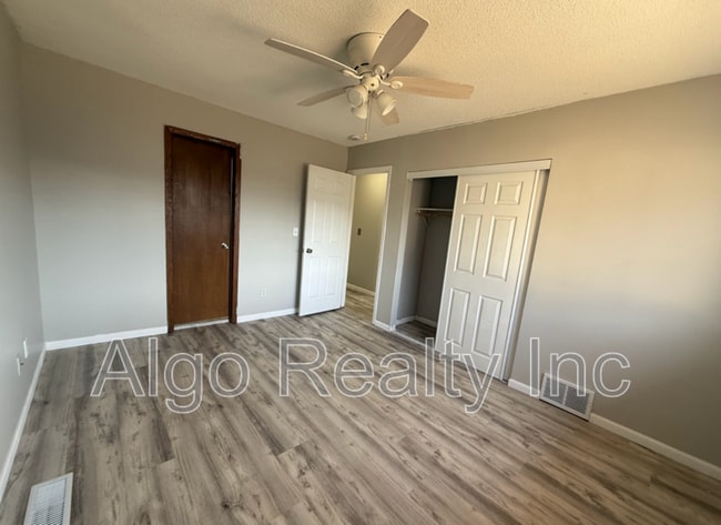 Building Photo - 8233 Douglas Ln N