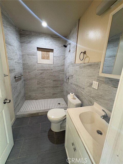 Building Photo - 11615 185th St