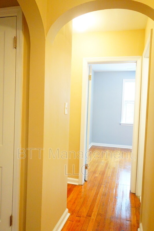 Building Photo - 8007 Garland Ave