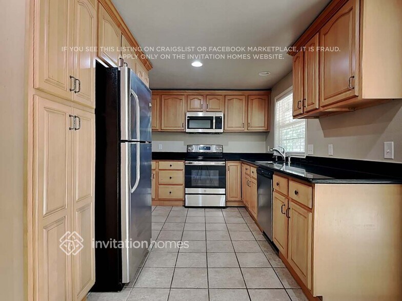 Building Photo - 4501 87th Ave W